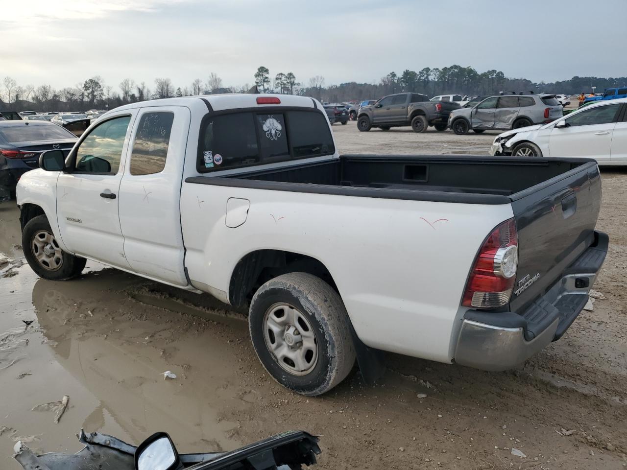 2012 Toyota Tacoma - Image 2