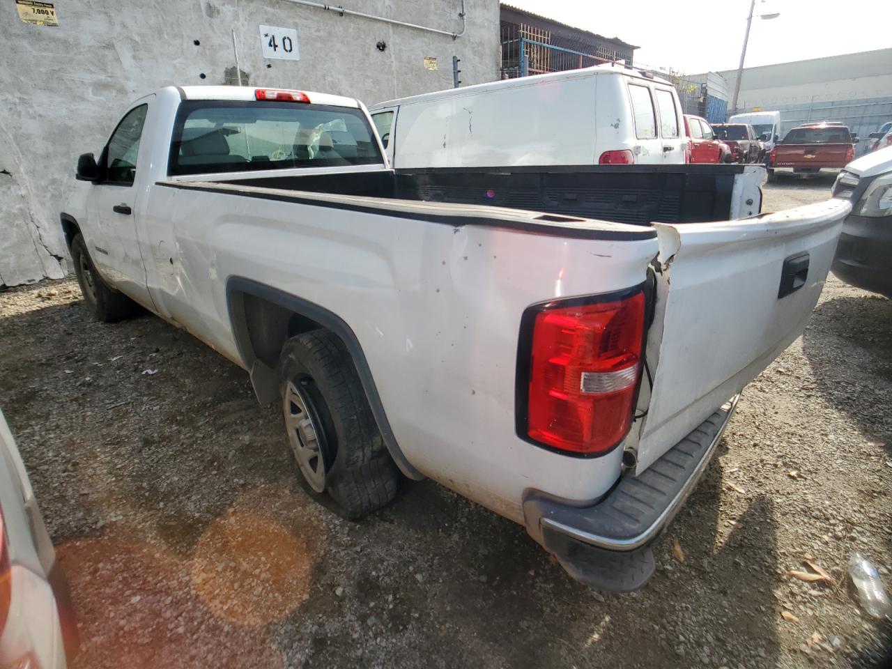 2016 GMC Sierra - Image 2