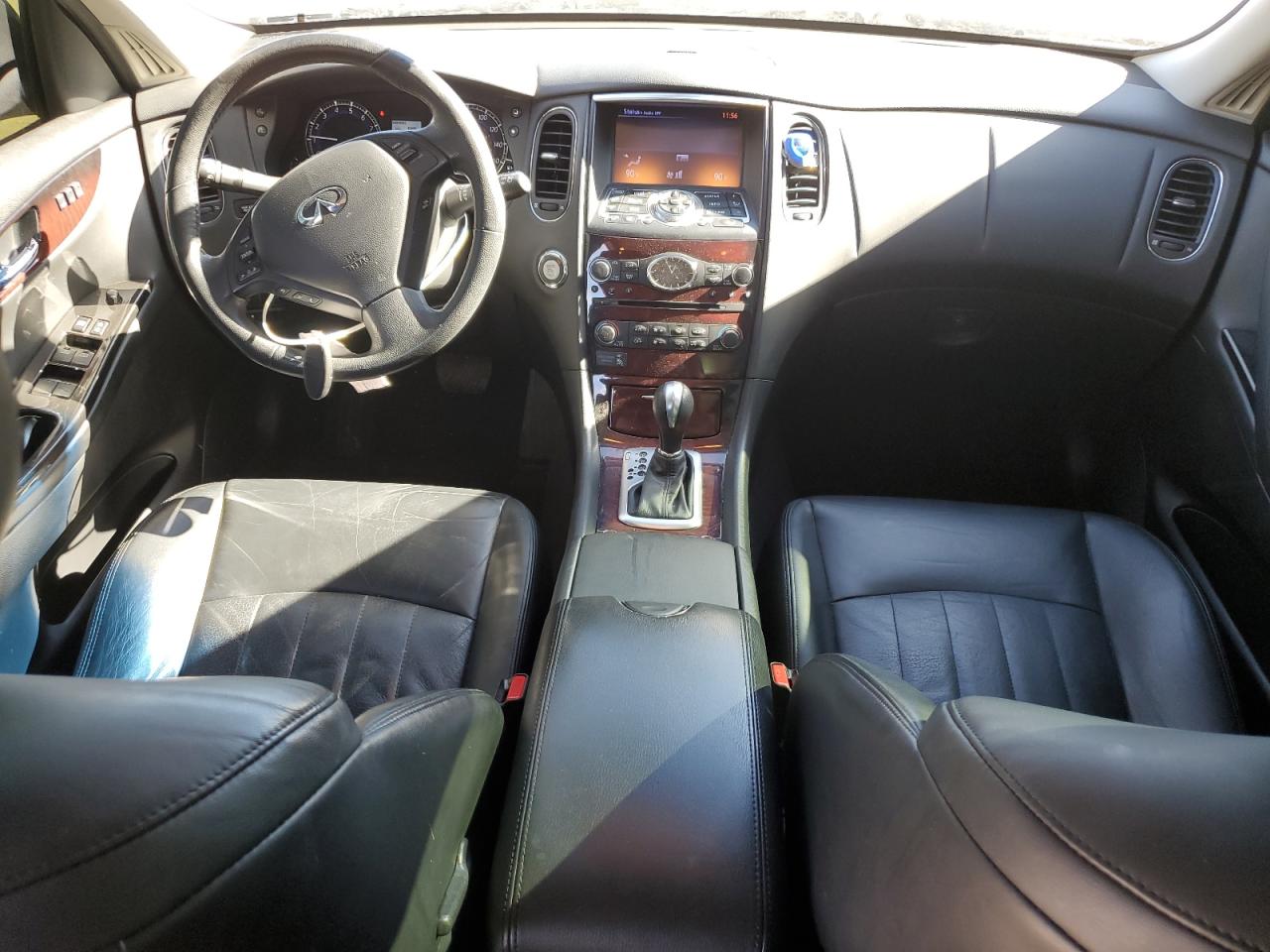 2017 Infiniti QX50 - Image 8