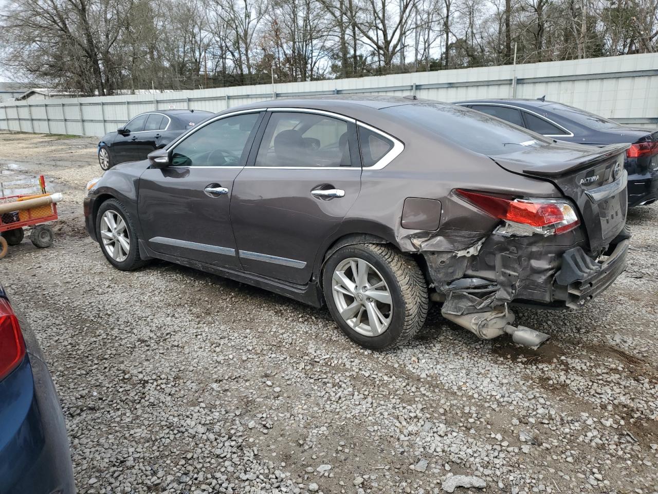 2015 Nissan Altima - Image 2
