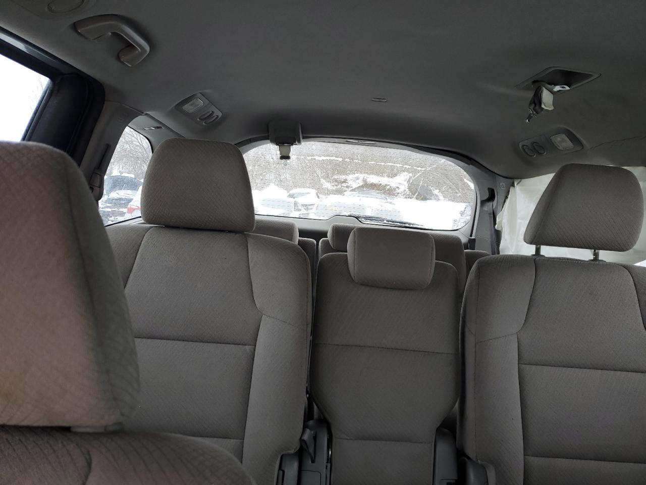 2014 Honda Odyssey - Image 10
