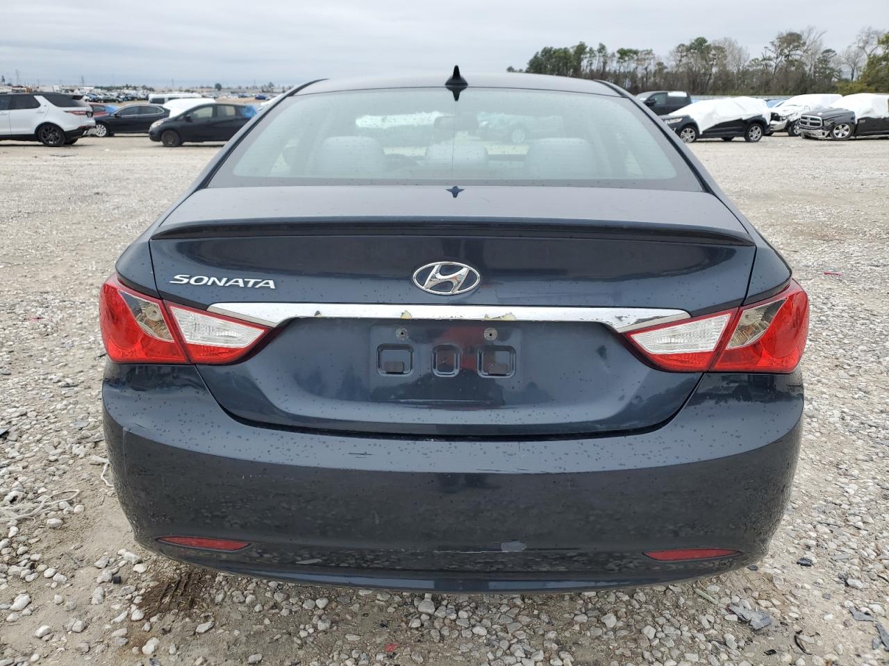 2013 Hyundai Sonata - Image 6