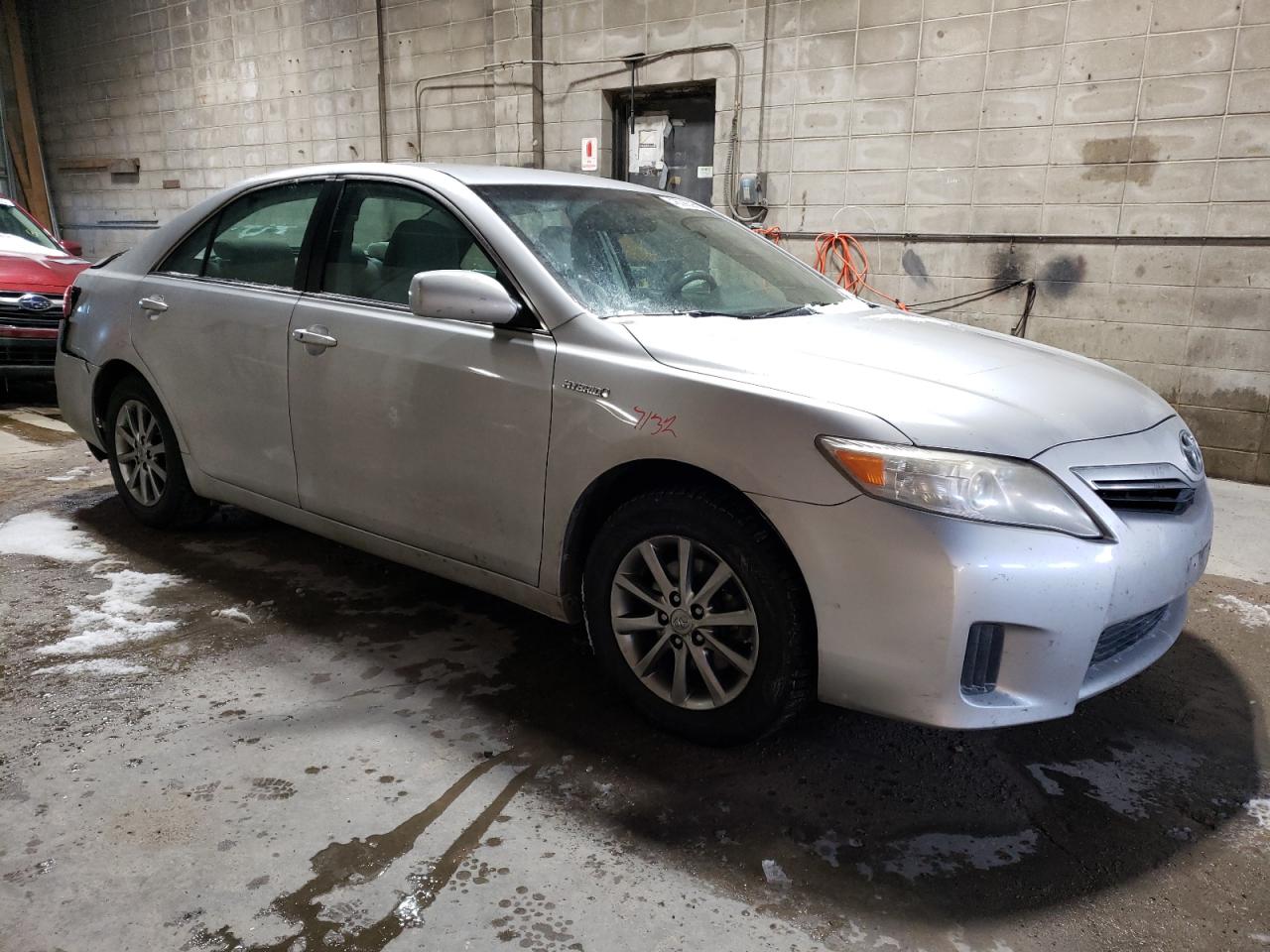 2010 Toyota Camry - Image 4