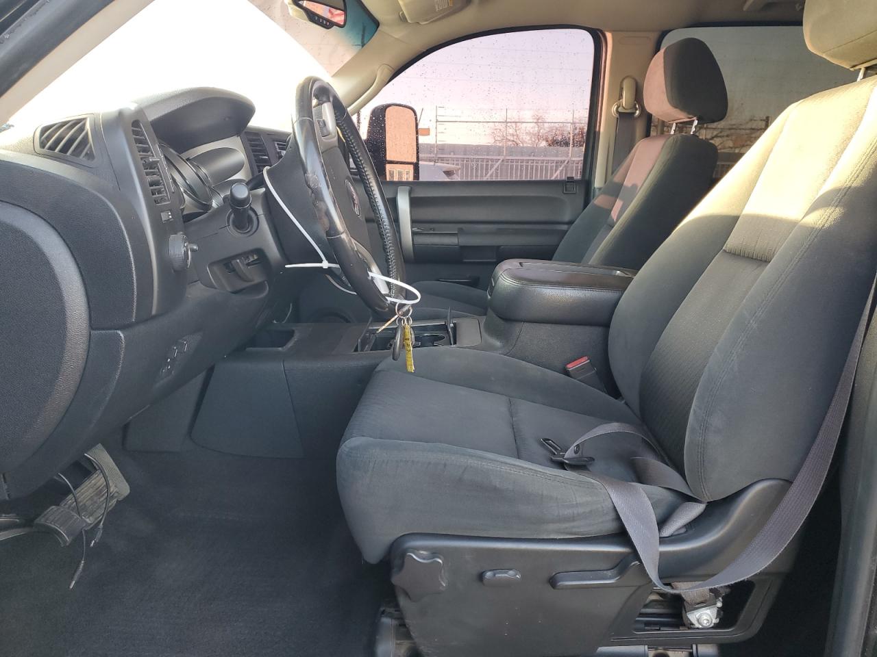 2009 GMC Sierra - Image 7
