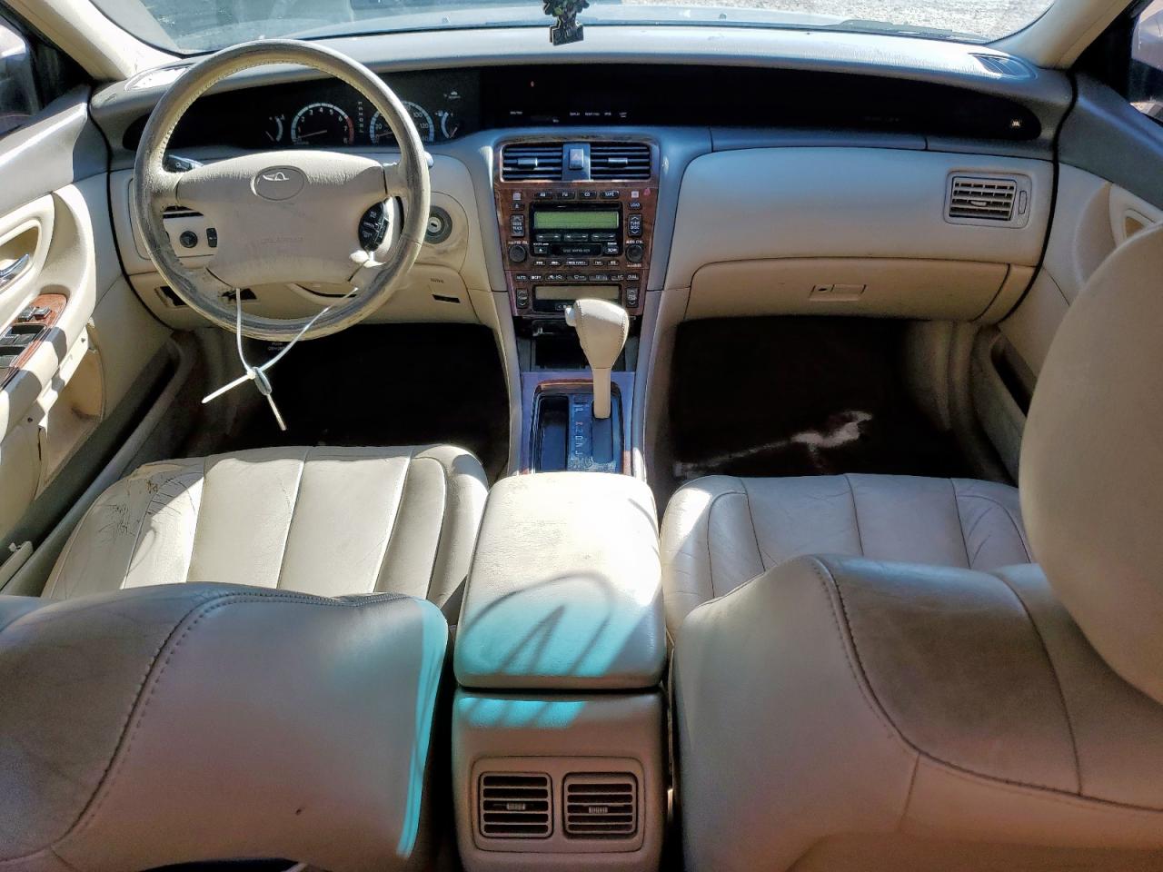 2001 Toyota Avalon - Image 8