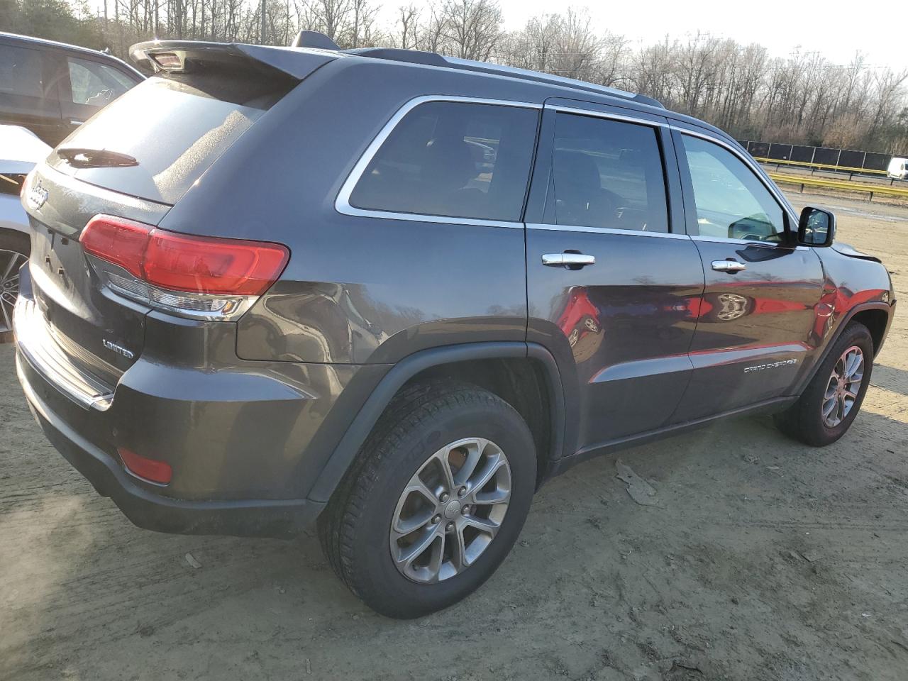 2015 Jeep Grand Cherokee - Image 3