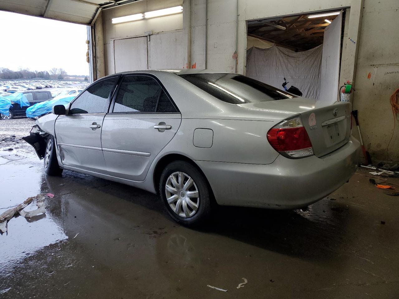 2006 Toyota Camry - Image 2