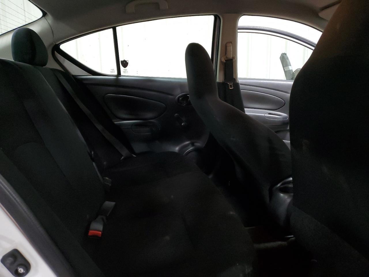 2015 Nissan Versa - Image 10