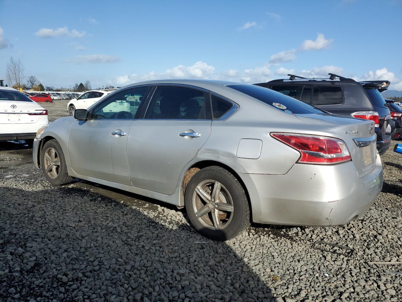2013 Nissan Altima - Image 2