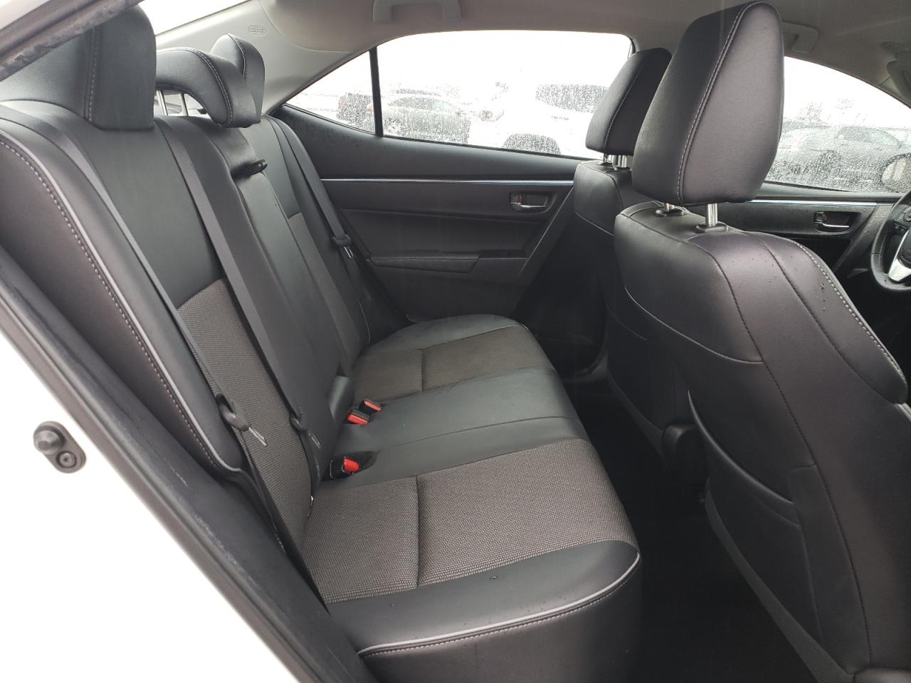 2015 Toyota Corolla - Image 10