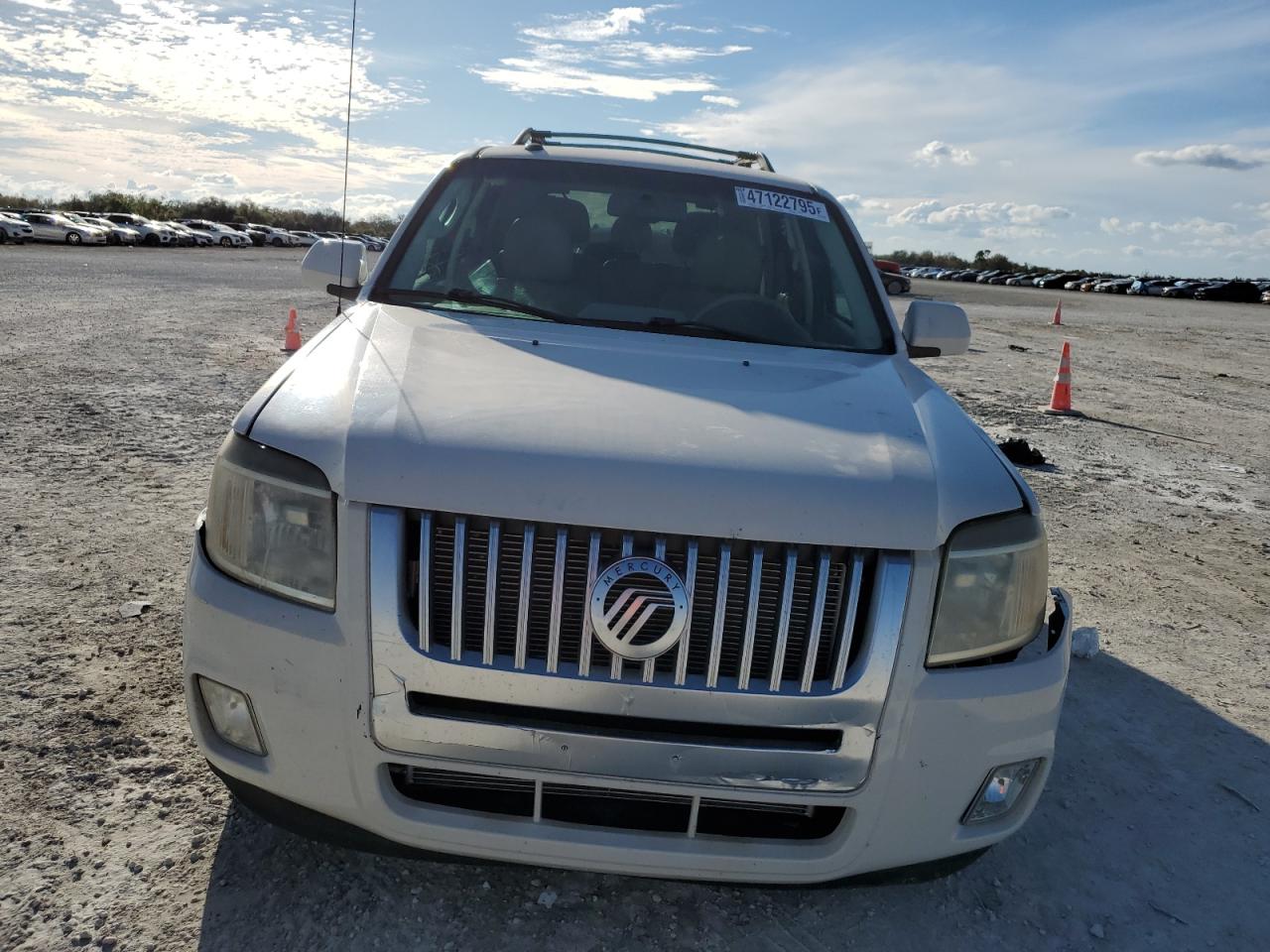 2010 Mercury Mariner - Image 5