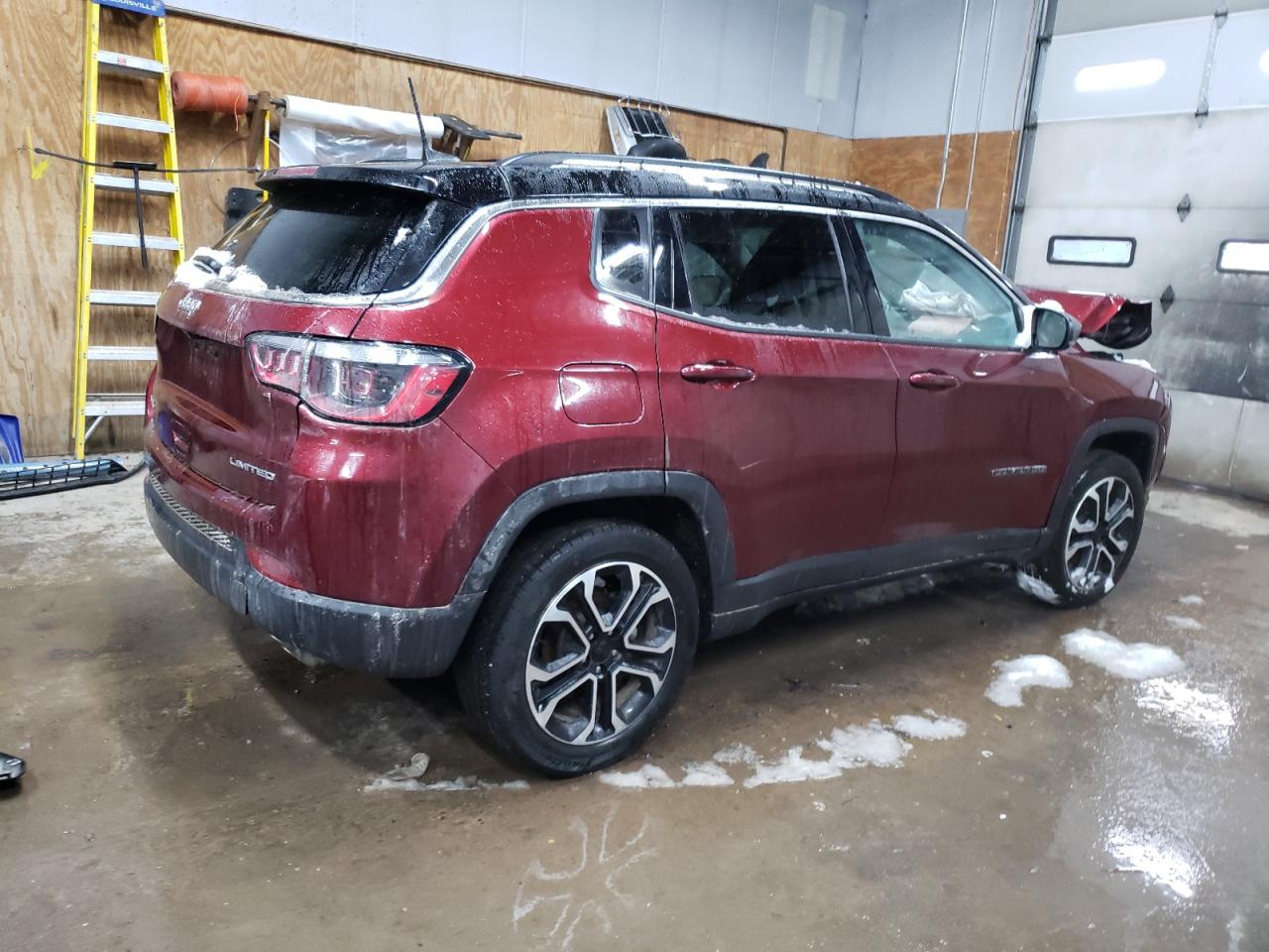 2022 Jeep Compass - Image 3