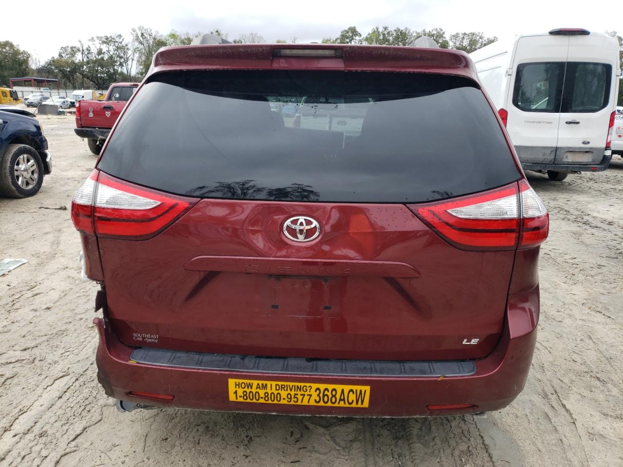 2017 Toyota Sienna - Image 6
