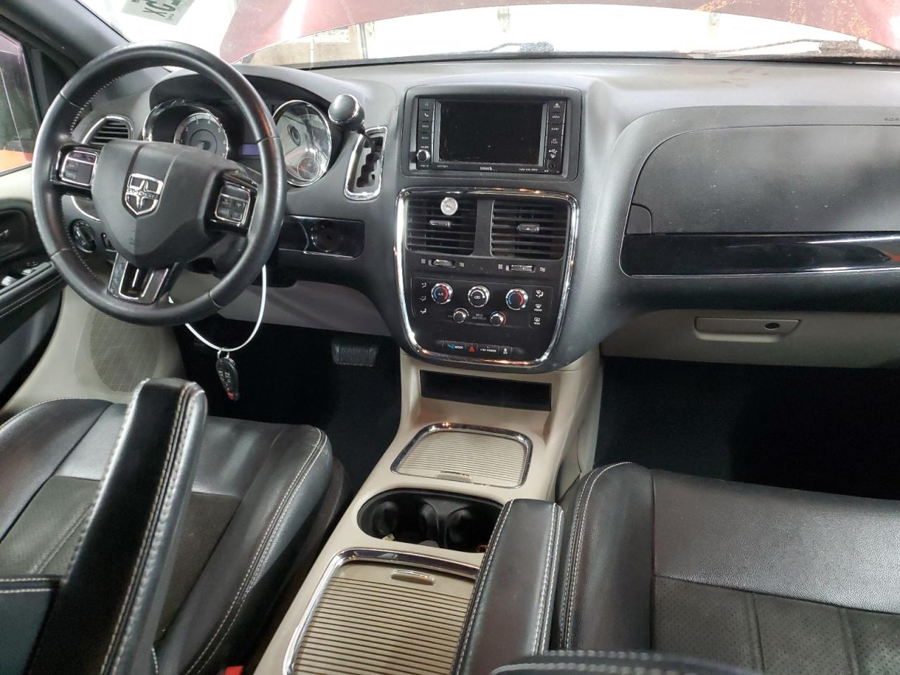 2019 Dodge Caravan - Image 8
