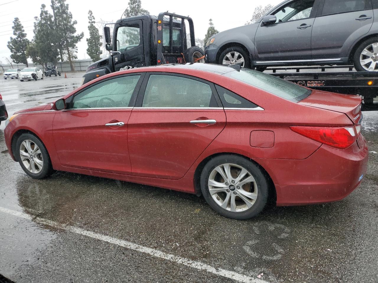 2012 Hyundai Sonata - Image 2