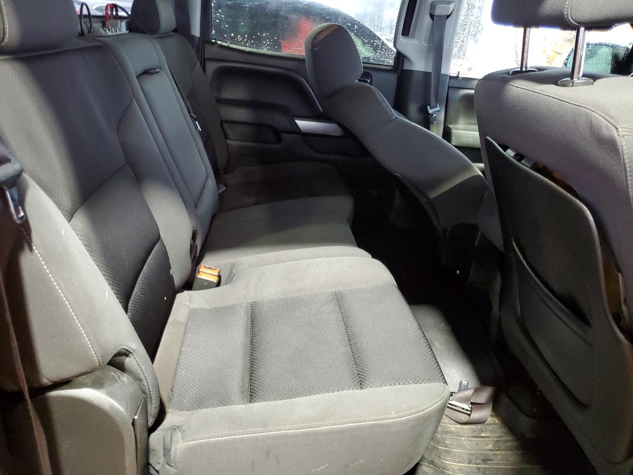 2014 Chevrolet Silverado - Image 11