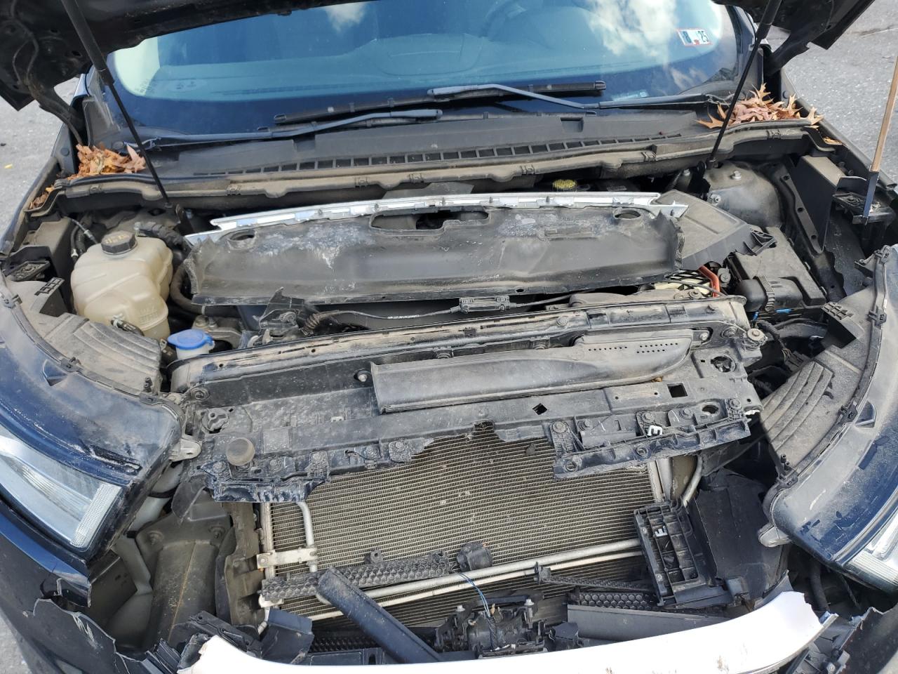 2018 Ford Edge - Image 11