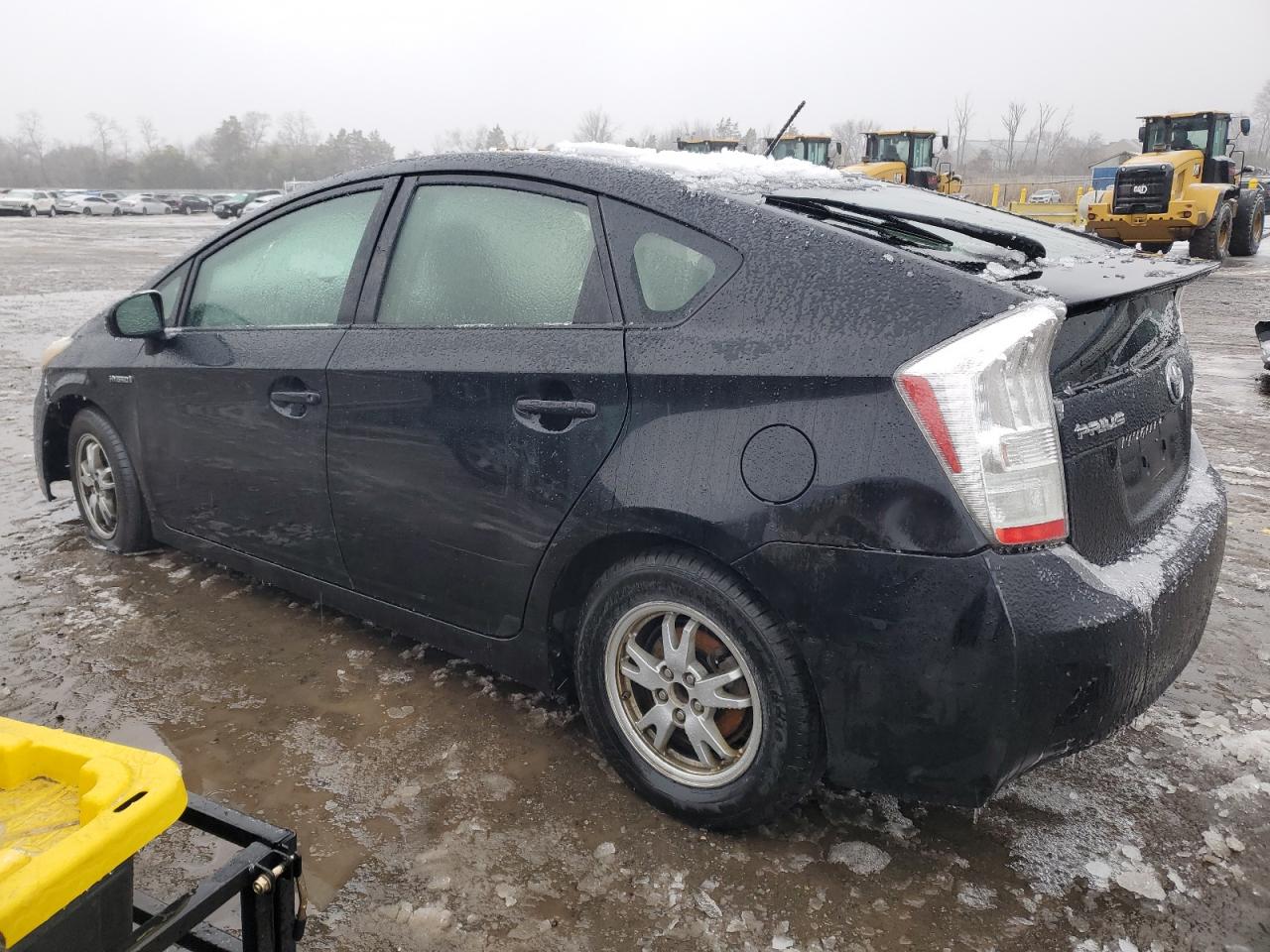 2011 Toyota Prius - Image 2