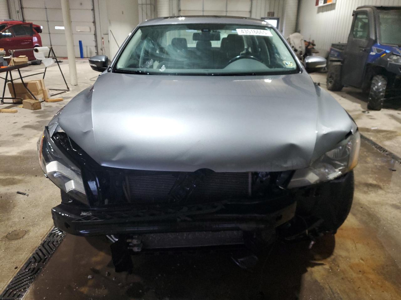 2015 Volkswagen Passat - Image 5