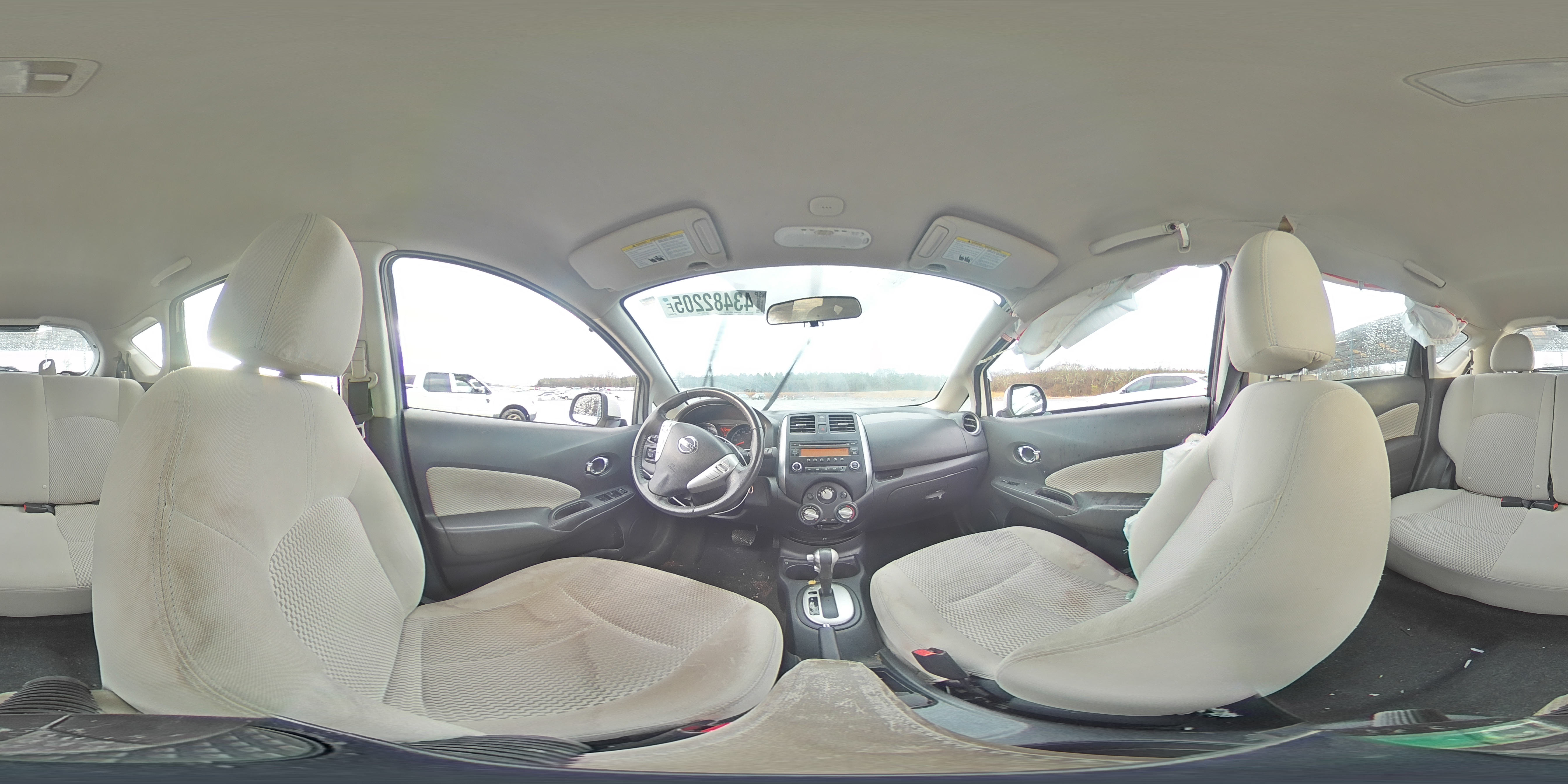 2014 Nissan Versa - Image 13