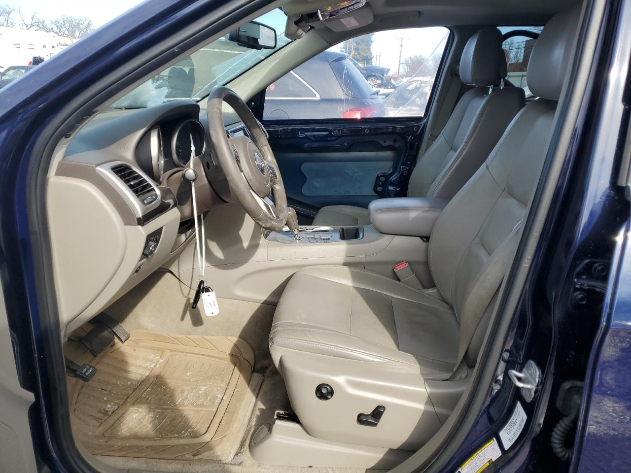 2012 Jeep Grand Cherokee - Image 7