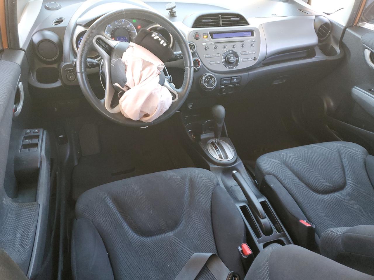 2011 Honda Fit - Image 8