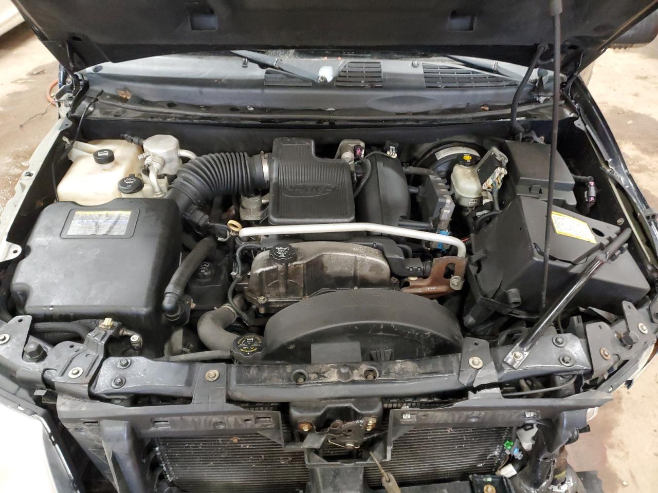 2007 GMC Envoy - Image 13