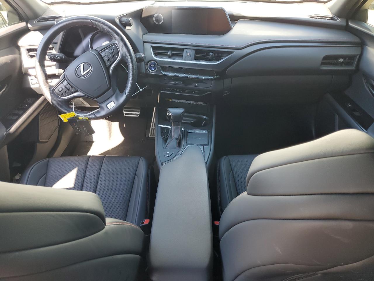 2021 Lexus UX - Image 8