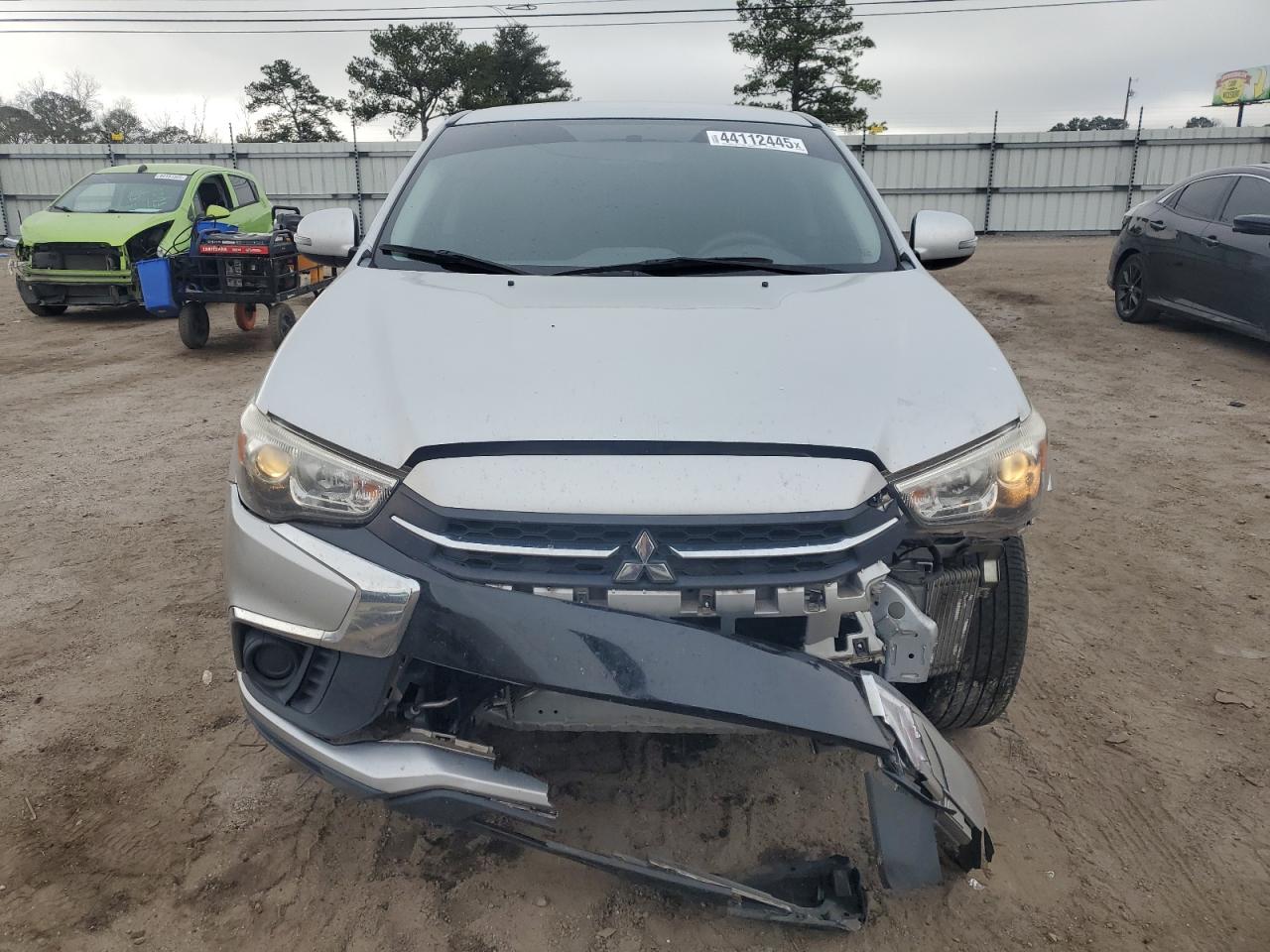 2018 Mitsubishi Outlander - Image 5