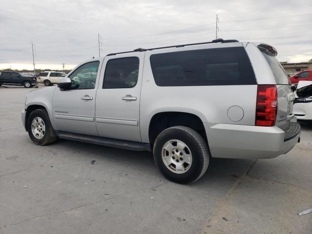 Parquets CHEVROLET SUBURBAN 2012 Silver
