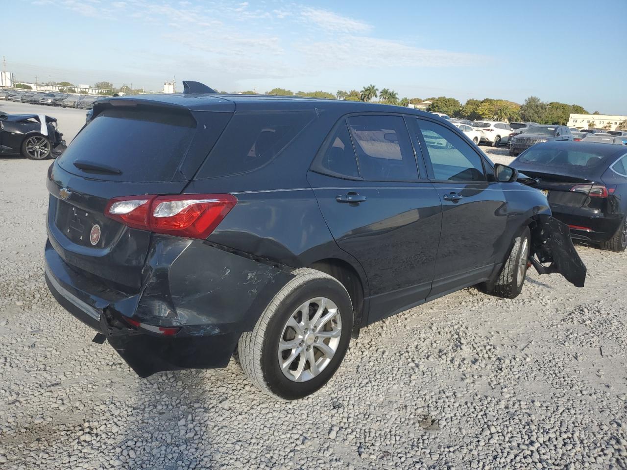 2018 Chevrolet Equinox - Image 3