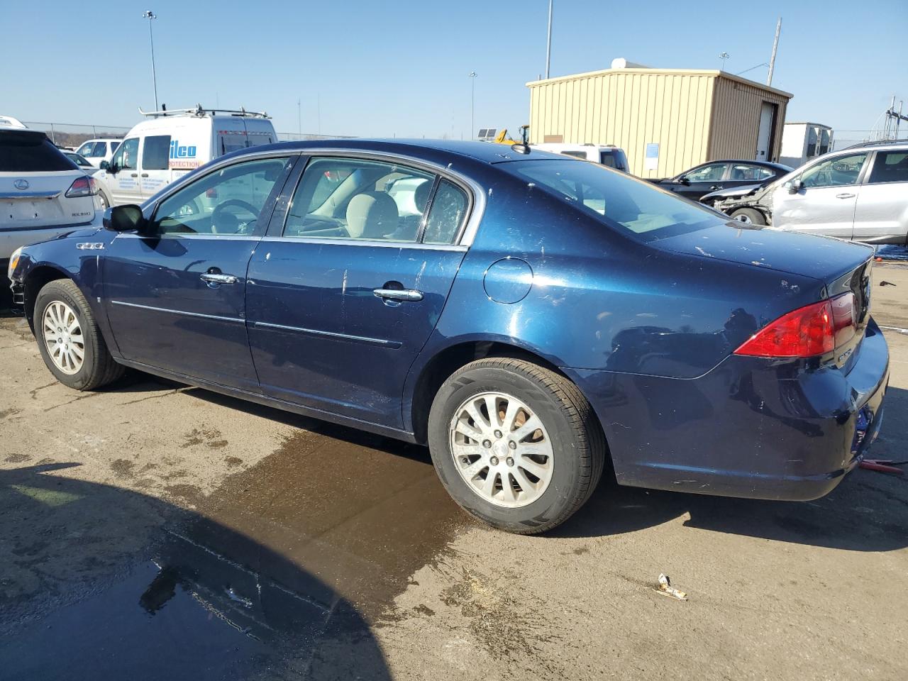 2006 Buick Lucerne - Image 2