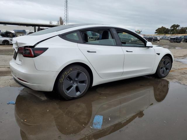  TESLA MODEL 3 2022 Білий