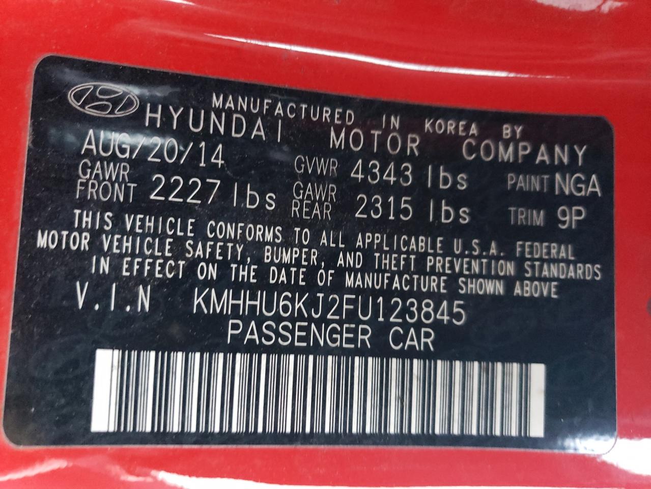 2015 Hyundai Genesis - Image 13