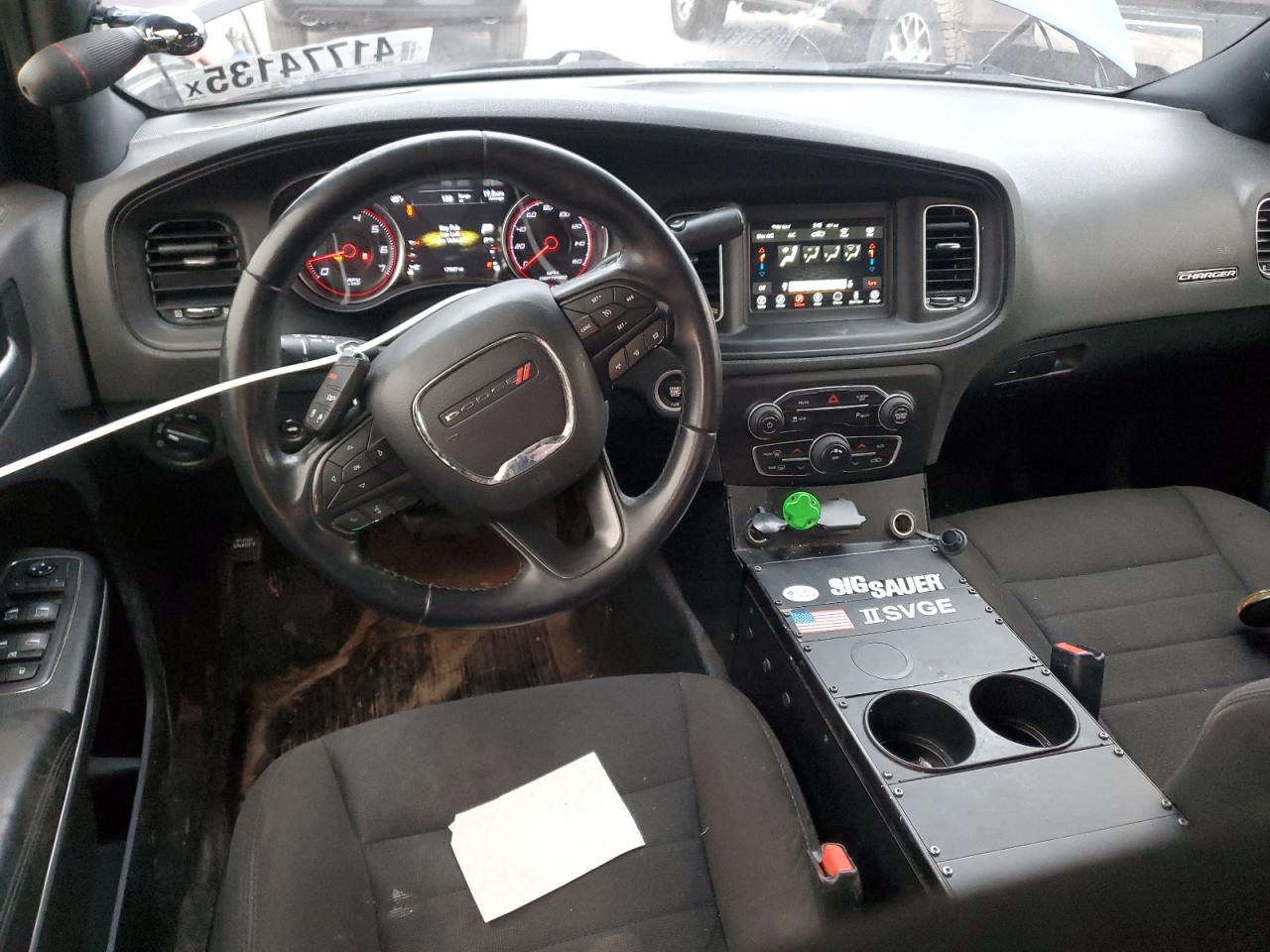 2018 Dodge Charger - Image 8