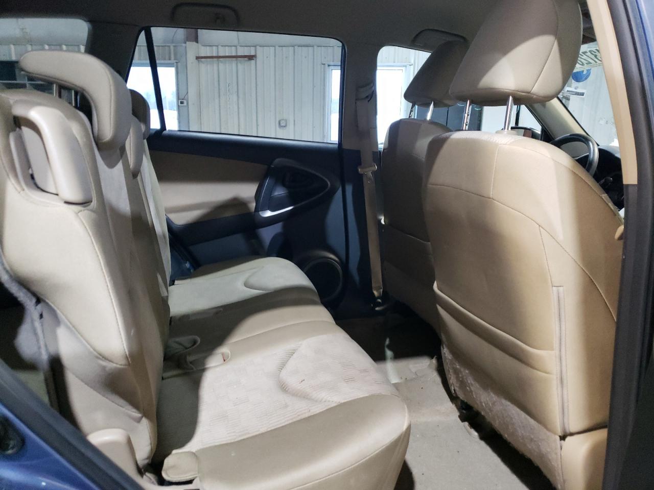 2010 Toyota RAV 4 - Image 10