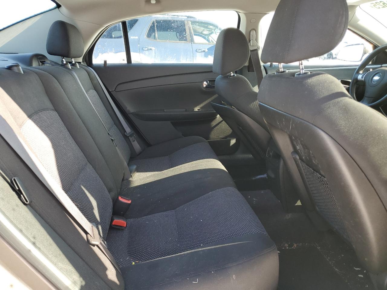 2010 Chevrolet Malibu - Image 10