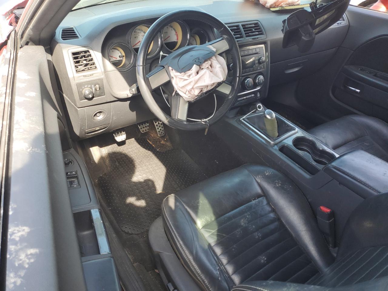 2010 Dodge Challenger - Image 8