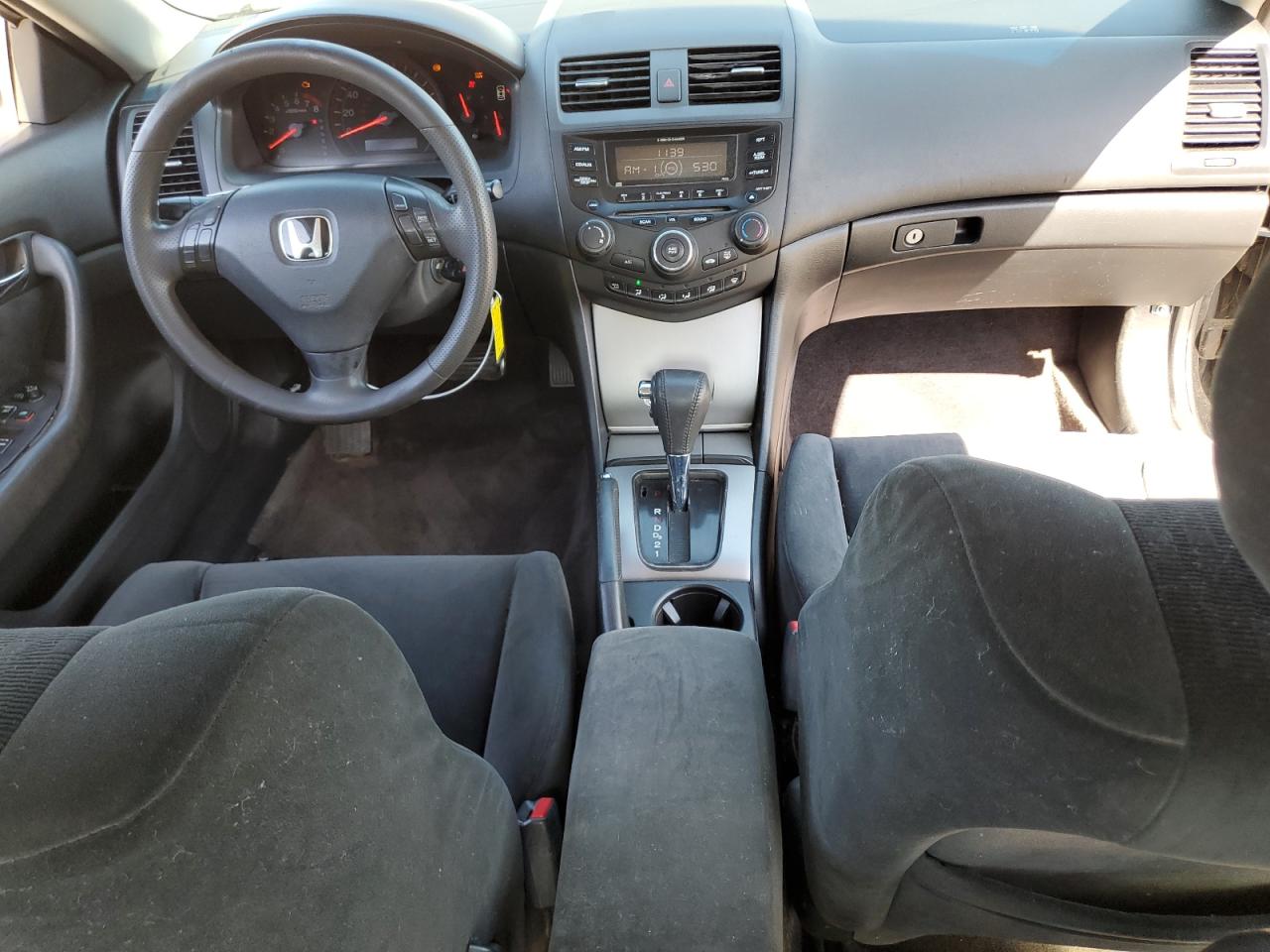 2003 Honda Accord - Image 8