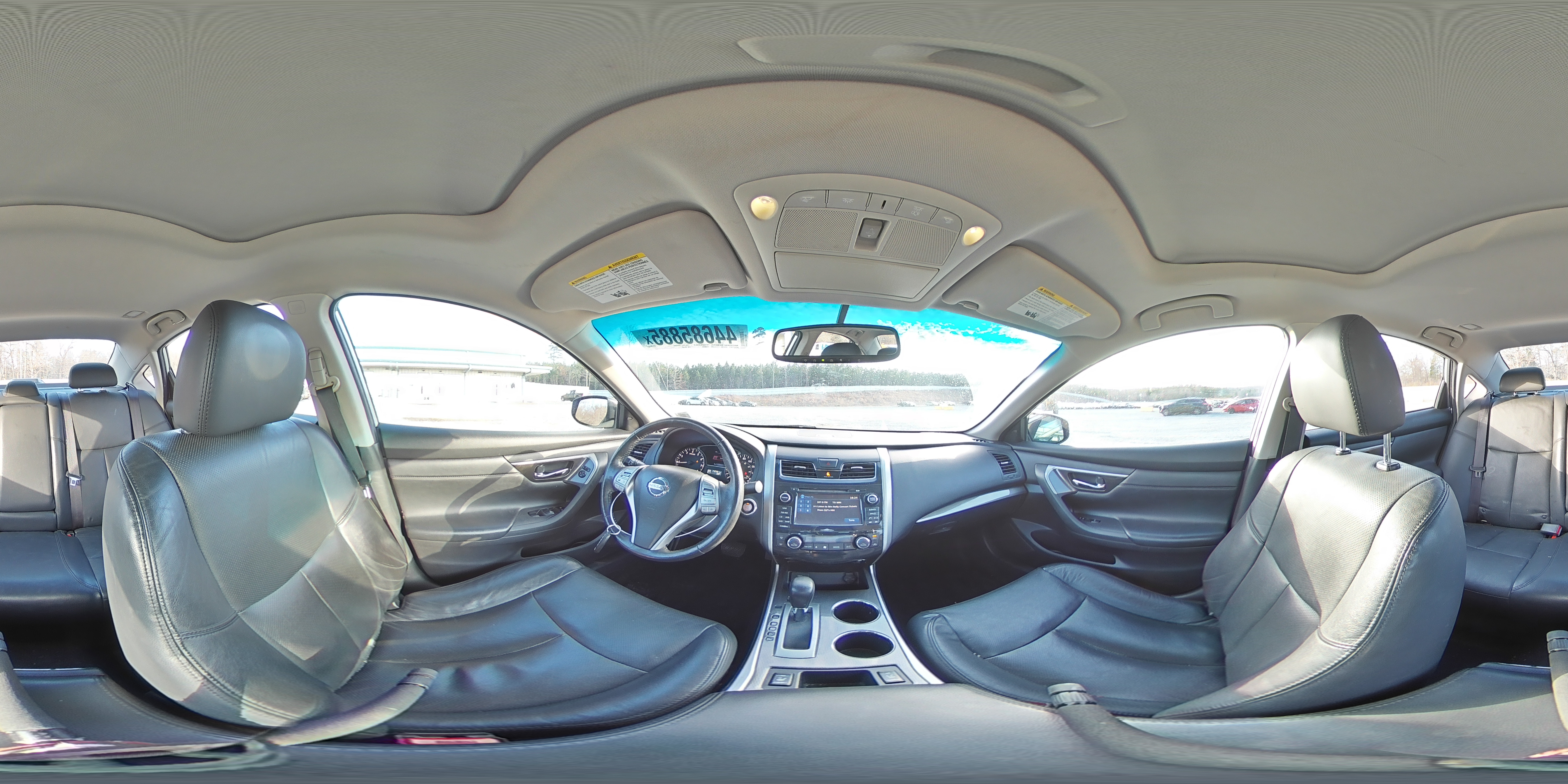 2015 Nissan Altima - Image 12