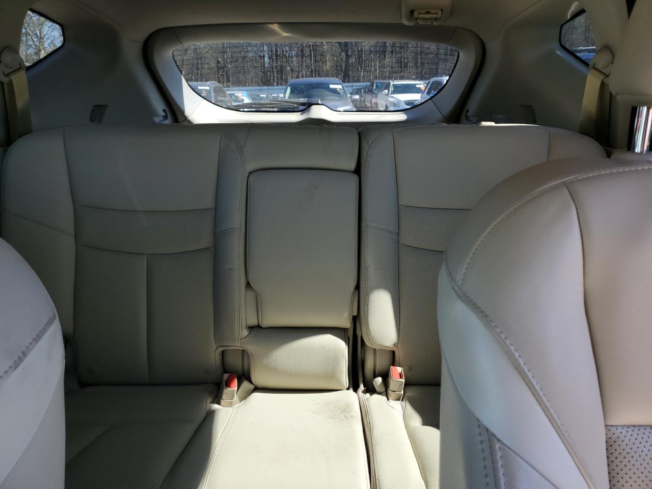 2017 Nissan Murano - Image 10