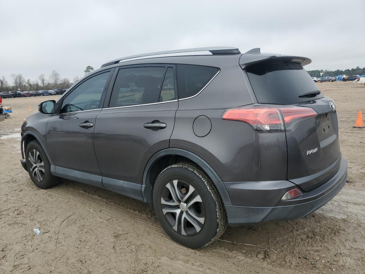2017 Toyota RAV 4 - Image 2