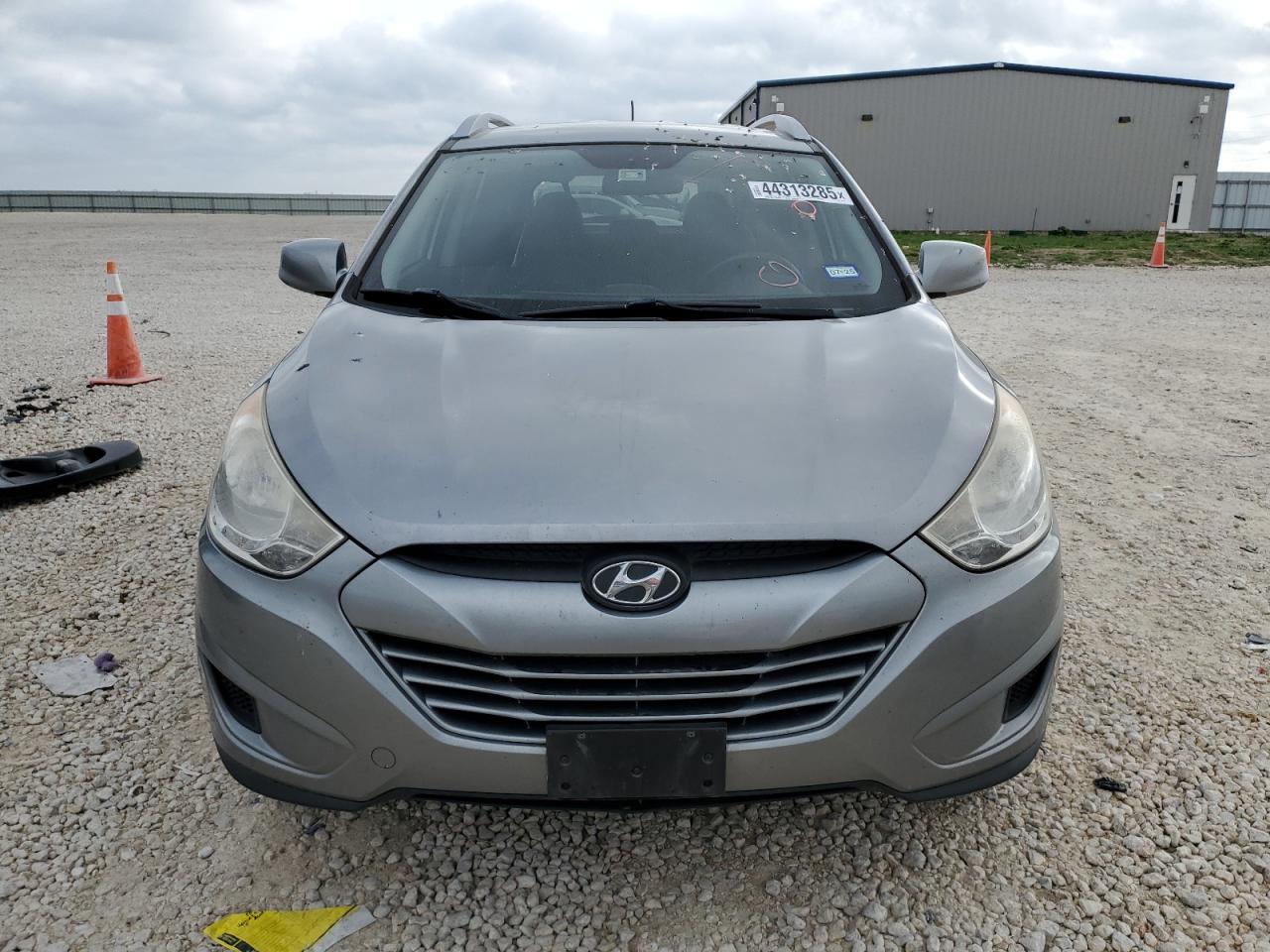 2011 Hyundai Tucson - Image 5