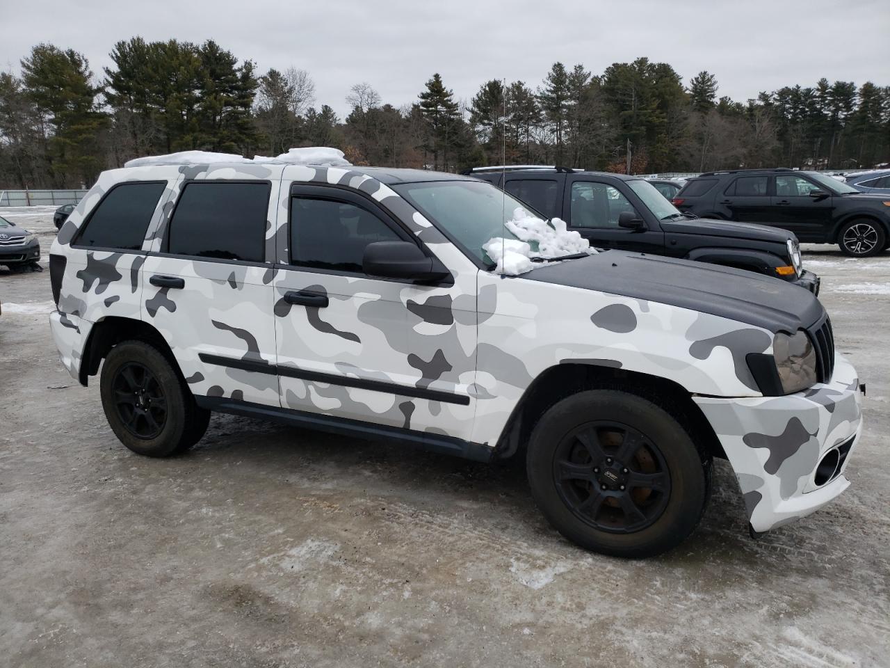 2005 Jeep Grand Cherokee - Image 4