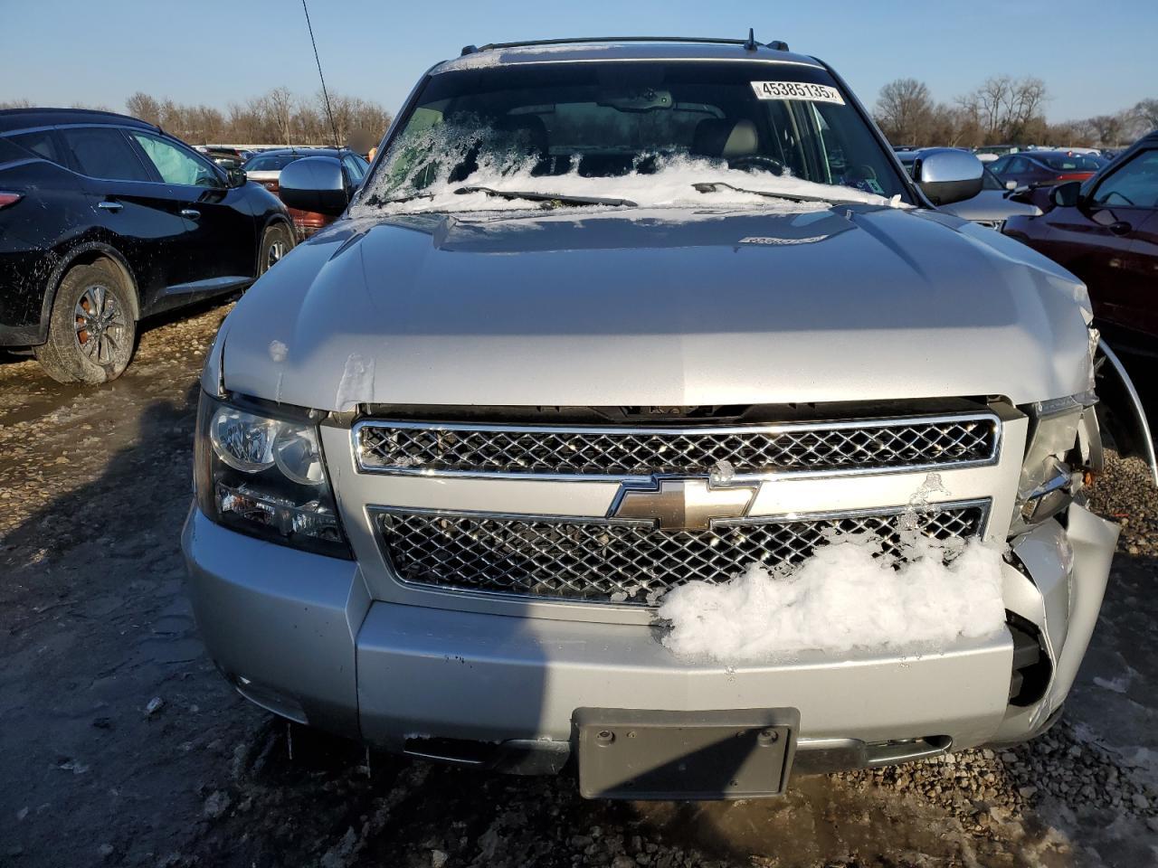 2010 Chevrolet Avalanche - Image 5