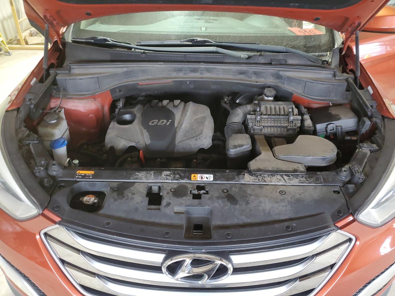 2015 Hyundai Santa Fe - Image 12