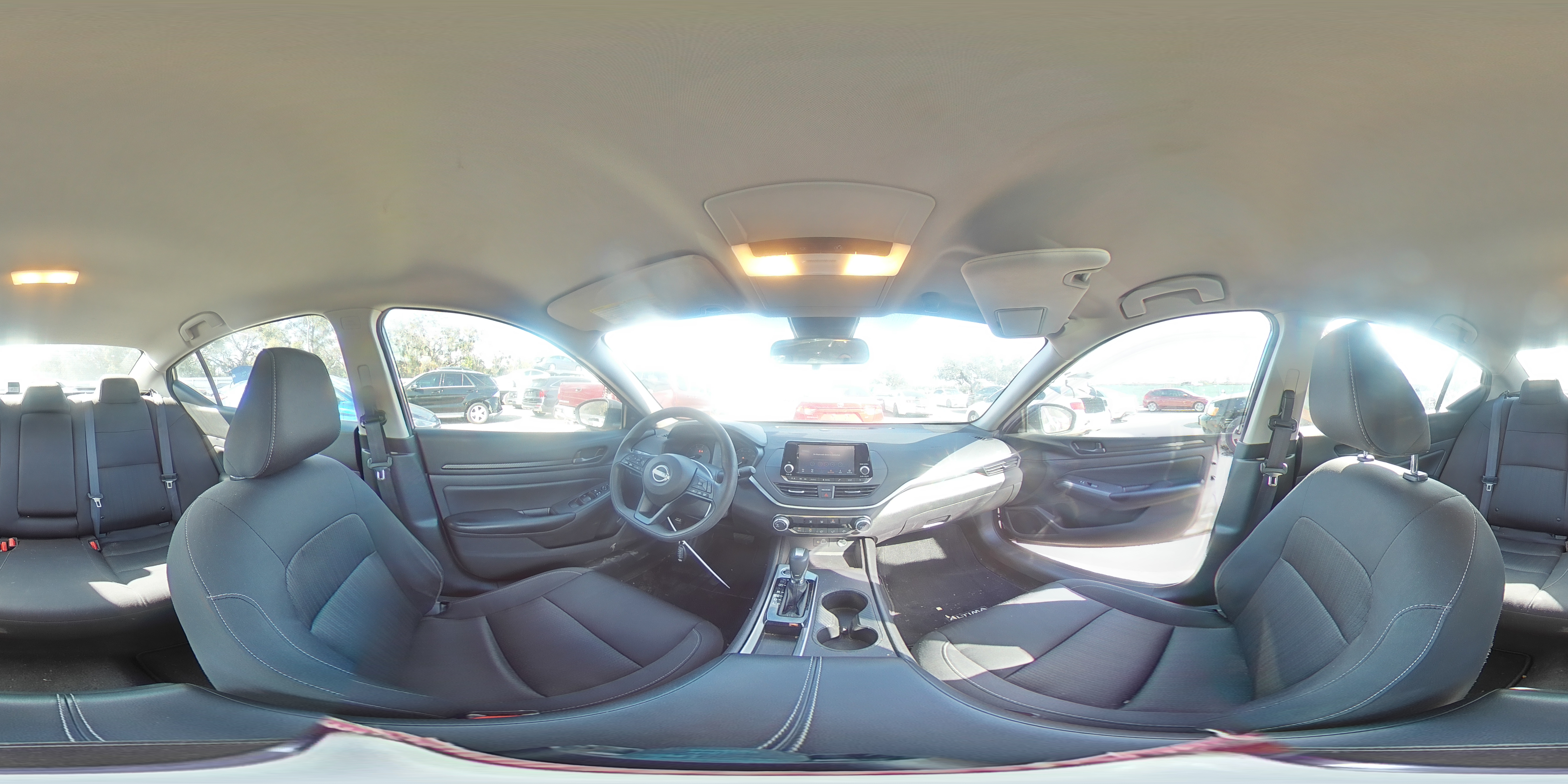 2024 Nissan Altima - Image 13