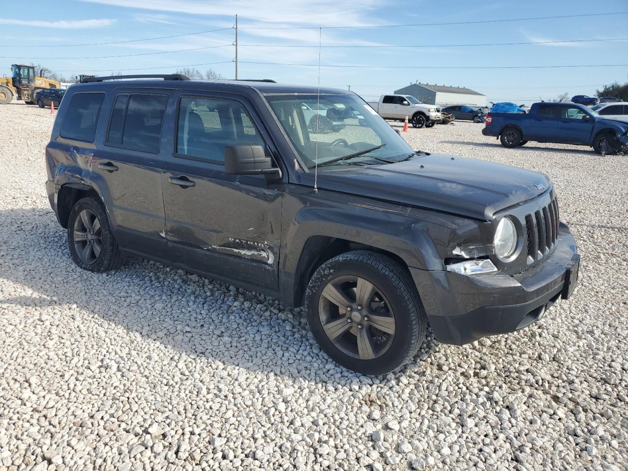 2014 Jeep Liberty (Patriot) - Image 4