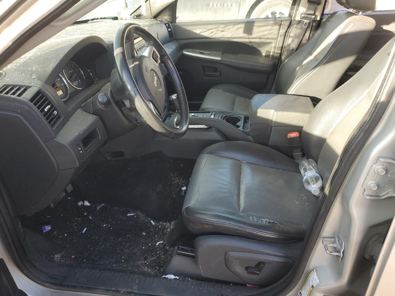 2008 Jeep Grand Cherokee - Image 7