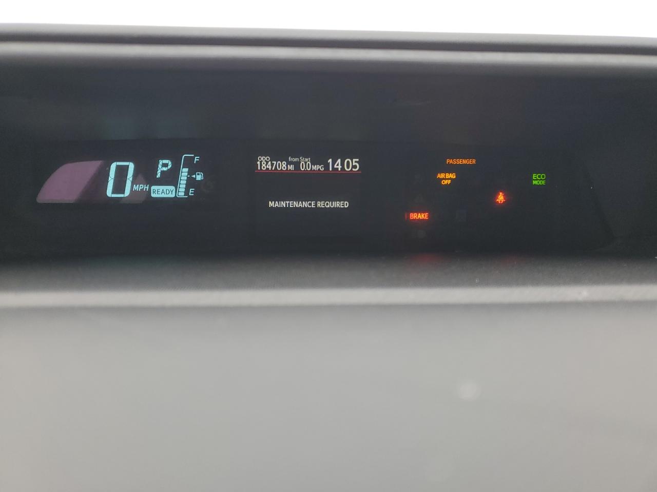 2014 Toyota Prius - Image 9